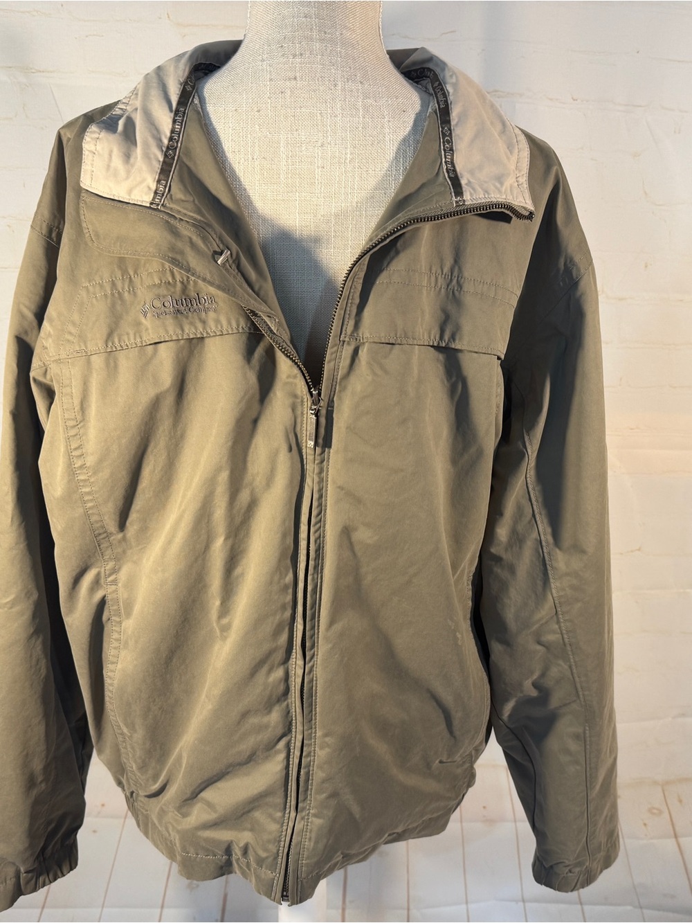 Columbia Men's Olive Green Taupe Lightweight Zip Jacket Multiple Pockets L